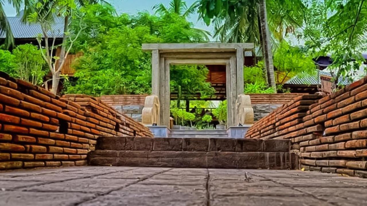 Silver Crown Nature Resort Kombichankulama Extérieur photo