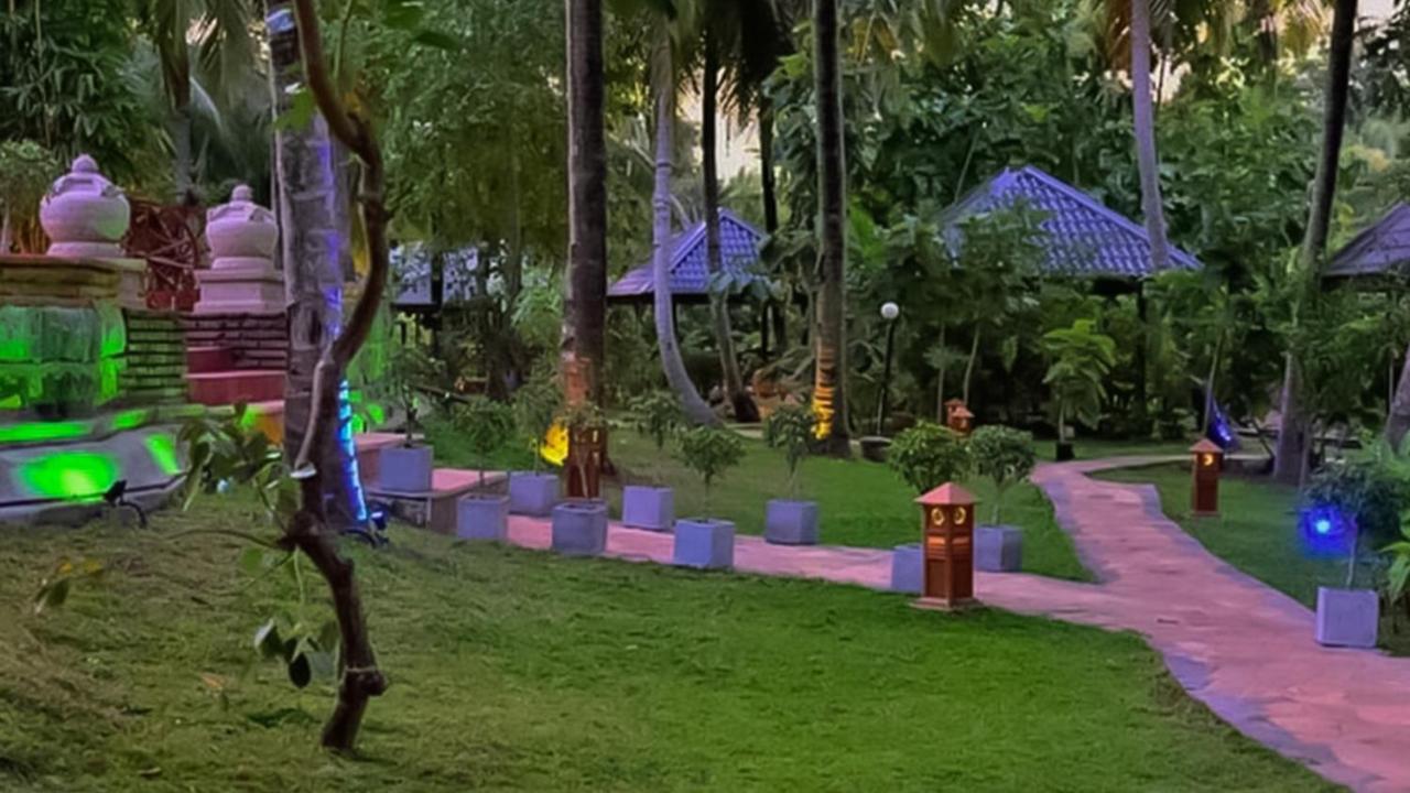 Silver Crown Nature Resort Kombichankulama Extérieur photo