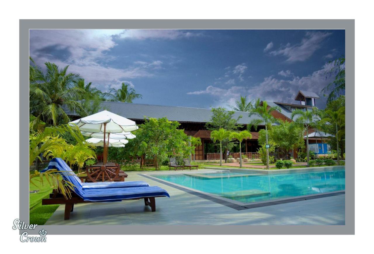 Silver Crown Nature Resort Kombichankulama Extérieur photo